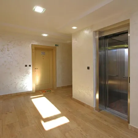 Vip Aleksa Centar Zlatibor